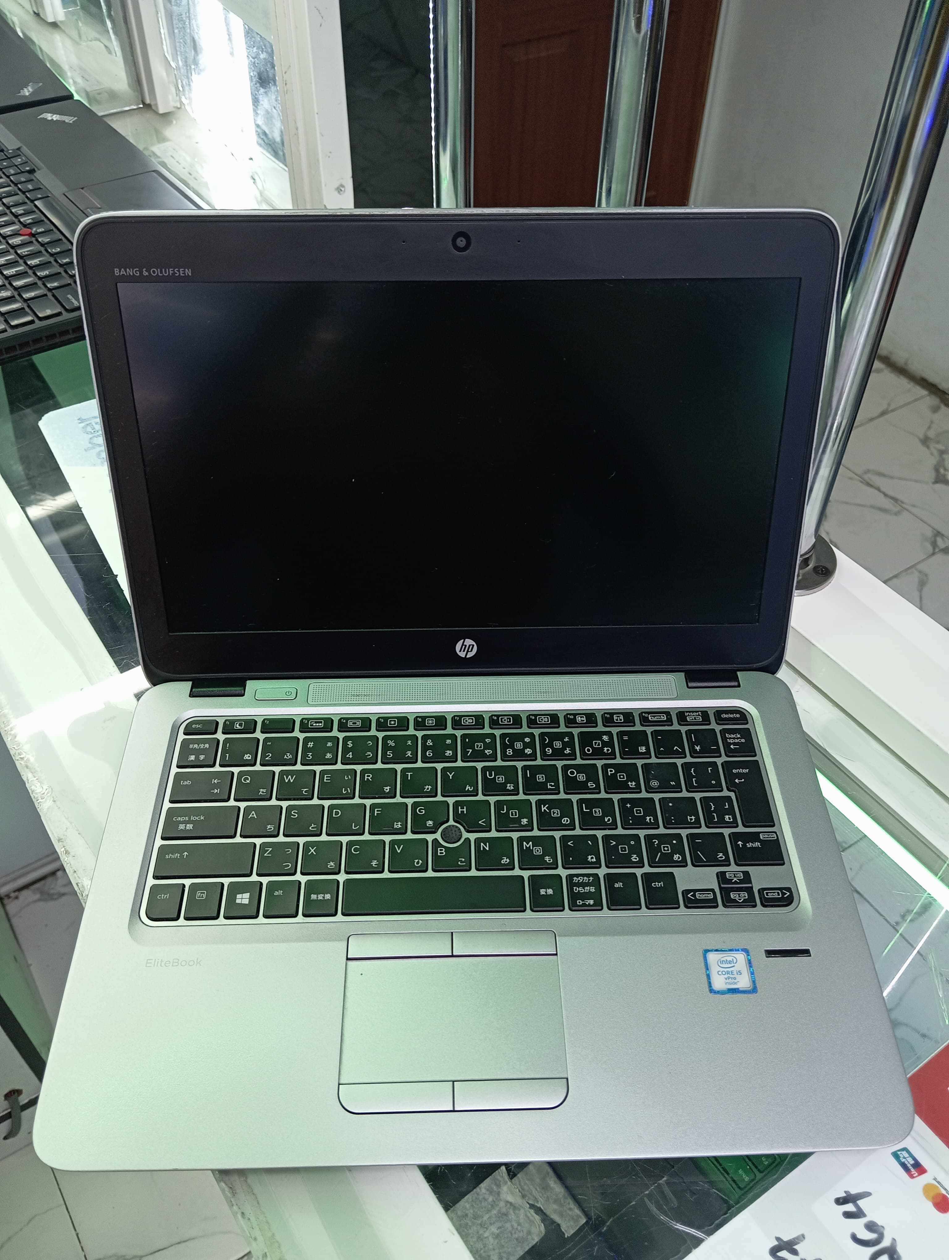 Hp 840 G3 corei5 8/256gb